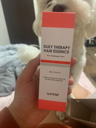 썸헤어 / SUMHAIR 썸헤어 실키 테라피 헤어 에센스 — 5점을 준 리뷰어가 2021년 4월 올린 사용 사진