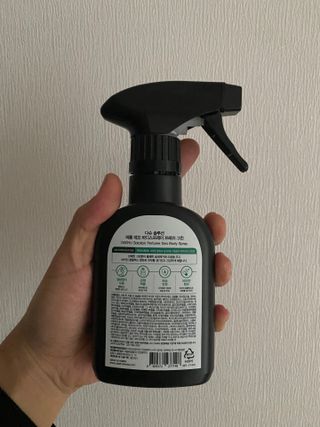 다슈코리아 다슈 솔루션 퍼퓸 데오 바디스프레이 프레쉬 그린 200ml — 4.5점을 준 리뷰어가 2021년 5월 올린 사용 사진
