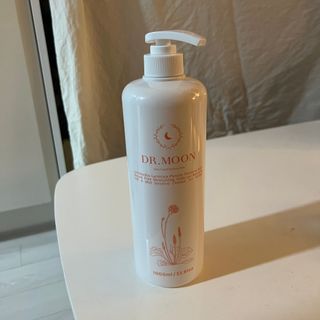 프리[닥터문] 유산균 락토케어 질경초 여성청결제 1000ml (젤타입) — 5점을 준 리뷰어가 2022년 5월 올린 사용 사진