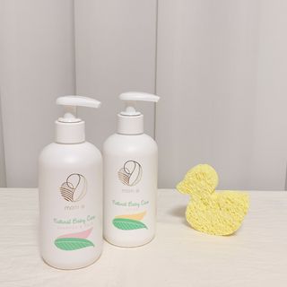 mom e 맘이 내추럴 베이비 케어 샴푸앤바스+로션 — 4점을 준 리뷰어가 2021년 1월 올린 사용 사진