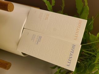 보타니티 촉촉수분자차 아쿠아핏 선 에센스 50ml + 보송톤업자차 징크 선 로션 50ml SPF50+ PA++++ (4/25) — 5점을 준 리뷰어가 2022년 5월 올린 사용 사진
