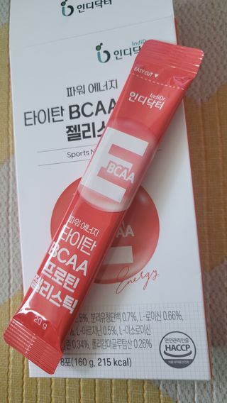 인디닥터 면역 생생 핑크 이뮨 젤리 + 타이탄 BCAA 프로틴 젤리스틱 — 5점을 준 리뷰어가 2022년 6월 올린 사용 사진