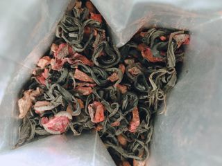 마시다 붉은 석양 빛을 담은 프리미엄 수제 블렌딩 홍차, 레드선셋블랙티 — 5점을 준 리뷰어가 2021년 3월 올린 사용 사진