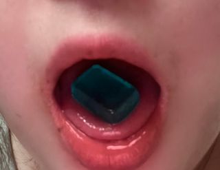 마요라 히말라야 솔트 캔디 2종-페퍼민트 맛, 라임민트 맛 — 5점을 준 리뷰어가 2023년 1월 올린 사용 사진