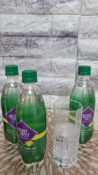 몽베스트 Montbest with Sparkling water Lemon OR Lime 20병(랜덤) — 5점을 준 리뷰어가 2022년 6월 올린 사용 사진