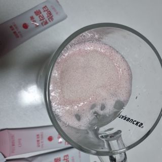 [음료수 대신 가능!]  빠르게 흡수되는 아임오 타먹는 콜라겐 1박스 — 3점을 준 리뷰어가 2023년 3월 올린 사용 사진