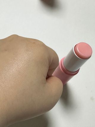 스킨큐어 산다화 카멜리아 안티 링클 멀티밤 — 5점을 준 리뷰어가 2023년 10월 올린 사용 사진
