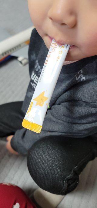 [이뮤니티플러스]우리아이 면역오키, 건강오키 _ 키즈오키 어린이홍삼 10포 1box — 5점을 준 리뷰어가 2022년 2월 올린 사용 사진
