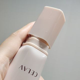 프리마인 선크림만 바꿨을 뿐인데 매일 물 2L챙겨먹고 기초케어 완벽하게 한 물빛피부 완성,셀라브UV프로텍터 — 5점을 준 리뷰어가 2023년 7월 올린 사용 사진