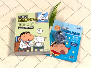 [숨그림]  덴탈마스크 짱구 우리아이 그리고 내가 쓰는 믿을수있는 케릭터 마스크  16종 — 5점을 준 리뷰어가 2021년 10월 올린 사용 사진