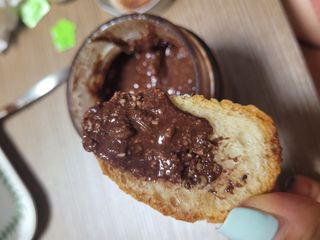 진테이블 발.견 스프레드  오리지널믹스 90g + 카카오스윗믹스 90g 2종 세트 — 3.5점을 준 리뷰어가 2022년 8월 올린 사용 사진