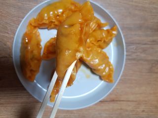 한만두 진한 해물맛 짬뽕만두 1kg — 5점을 준 리뷰어가 2021년 4월 올린 사용 사진