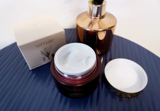 베르비아떼 레드파인 타이트닝 크림 50ml — 5점을 준 리뷰어가 2023년 6월 올린 사용 사진