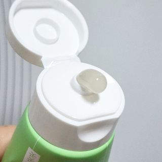 방방곳곳 편림오일 편림치드 치약 — 4점을 준 리뷰어가 2022년 7월 올린 사용 사진