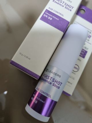 리더스코스메틱 리더스 퍼스트 샷 에센스 스틱 2종 — 5점을 준 리뷰어가 2022년 3월 올린 사용 사진
