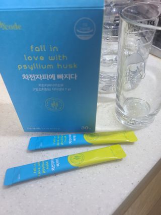 메디포스트 모비타 바디코드 식이섬유 차전자피에 빠지다 30포 — 5점을 준 리뷰어가 2023년 1월 올린 사용 사진