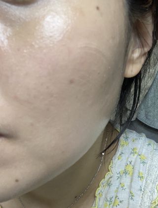 스킨큐어 산다화 순한 클렌징 동백 오일 200ml — 5점을 준 리뷰어가 2023년 4월 올린 사용 사진