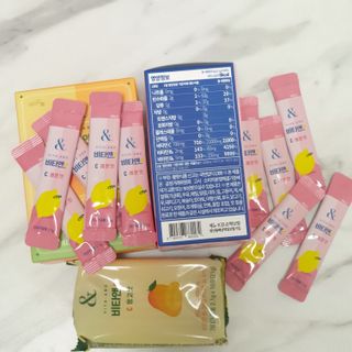 비타앤C 레몬맛, 망고맛 — 5점을 준 리뷰어가 2021년 4월 올린 사용 사진