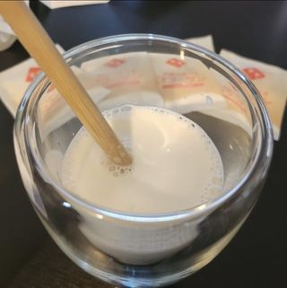 하나마이 [BEST 판매율 1위] 카스피해 유산균 종균_발효기가 필요없이 간편하게 만들어 먹는 요거트 생유산균 — 4.5점을 준 리뷰어가 2023년 3월 올린 사용 사진