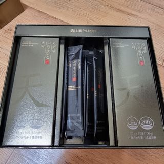 서울약사신협_6년근 고려홍삼정 천스틱 10g 30포 — 5점을 준 리뷰어가 2021년 11월 올린 사용 사진