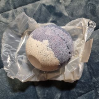 소담스퀘어 상암 Evreryday Bath Bomb Day7(에브리데이 배쓰밤 데이7) / 7종 중 2종 랜덤발송 — 5점을 준 리뷰어가 2022년 11월 올린 사용 사진