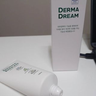 ★스마트 스토어 [올바이오] 더마크림 라이트 크림 130ml 저자극 보습 가려움개선 — 5점을 준 리뷰어가 2024년 12월 올린 사용 사진