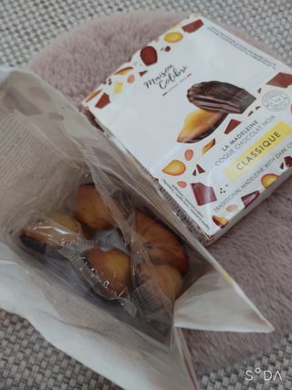 [메종콜리브리] 프랑스 마들렌 메종콜리브리 초콜릿 마들렌 2팩 — 5점을 준 리뷰어가 2021년 11월 올린 사용 사진