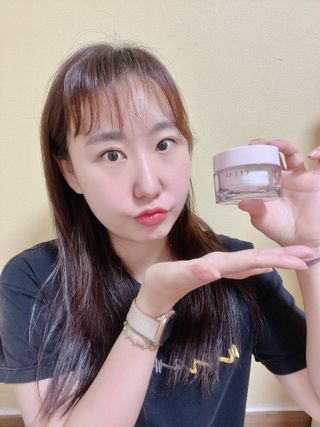프리마인 바르기만 하면 철벽 스킨케어+24시간 마스크팩 효과. 셀라브 리제너레이팅 시스템 부스터+크림 세트 — 5점을 준 리뷰어가 2023년 6월 올린 사용 사진