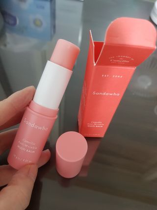 스킨큐어 산다화 카멜리아 안티 링클 멀티밤 — 5점을 준 리뷰어가 2022년 10월 올린 사용 사진