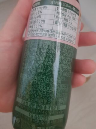 더그레잇티 콤부차 [매일유업] 더그레잇티 44kcal 콤부차 300ml *12개입 (오리지널 6개+베리리치 6개) — 5점을 준 리뷰어가 2023년 7월 올린 사용 사진