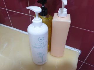 [닥터문] 센텔라 시카케어 화이트머스크 바디워시 1000ml — 5점을 준 리뷰어가 2023년 8월 올린 사용 사진