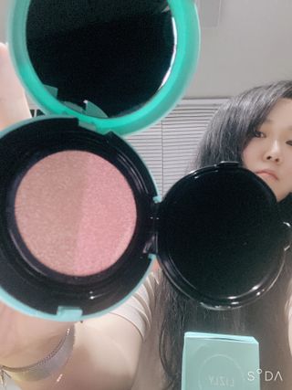 리즐리 씨슬릭 톤업 쿨링 쿠션 15g — 4점을 준 리뷰어가 2021년 7월 올린 사용 사진