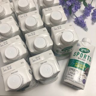 셀렉스스포츠 셀렉스 스포츠 웨이 프로틴 초콜릿 _ 330ml x 12팩 — 5점을 준 리뷰어가 2021년 5월 올린 사용 사진