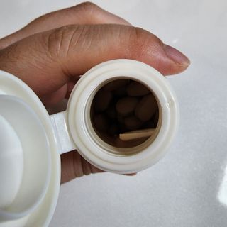 닥터피엔티 [Dr.PNT] 하루 2알로 건강한 다이어트! 한겨울에도 체지방만 쏙~ 슬림핏 다이어트 — 5점을 준 리뷰어가 2022년 12월 올린 사용 사진