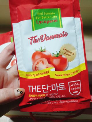 제이제이바이오 더단마토 프리미엄주스 100ml 30팩입 - 무설탕 스테비아 토마토즙 — 5점을 준 리뷰어가 2021년 11월 올린 사용 사진