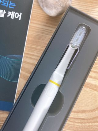 트로마츠 심플 미세전류 칫솔 — 4점을 준 리뷰어가 2022년 5월 올린 사용 사진