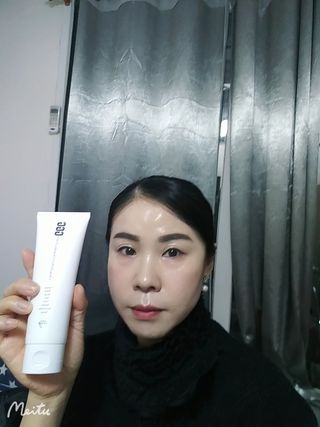지지지 클린 퍼펙트 클렌징폼 120g — 5점을 준 리뷰어가 2022년 2월 올린 사용 사진
