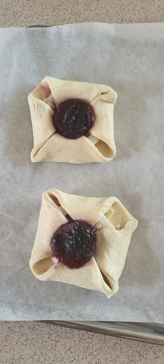 서브큐 메테뭉크 블루베리 크라운 냉동생지 (소포장) — 5점을 준 리뷰어가 2022년 6월 올린 사용 사진