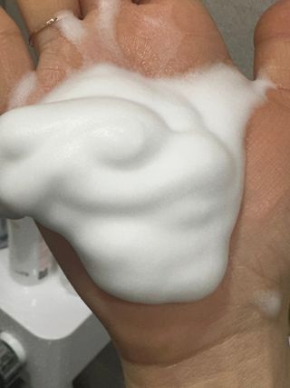 MF프리 [닥터문] 유산균 락토케어 질경초 여성청결제 200ml (폼타입) — 5점을 준 리뷰어가 2024년 12월 올린 사용 사진