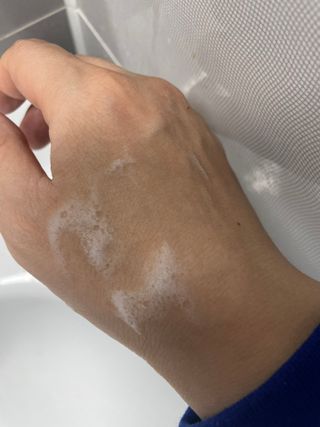 비프리코스메틱 허니 스킨 클렌징폼 150ml — 5점을 준 리뷰어가 2023년 1월 올린 사용 사진