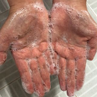 달리프 진저 베러 퍼퓸 탈모 완화 샴푸 1000ml 향 3종 — 5점을 준 리뷰어가 2021년 2월 올린 사용 사진