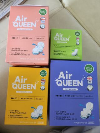 에어퀸 뉴브레스 유기농 생리대 4종 (팬티라이너 20P + 중형 10P + 대형 10P + 오버나이트 8P)_체험단 — 5점을 준 리뷰어가 2024년 5월 올린 사용 사진