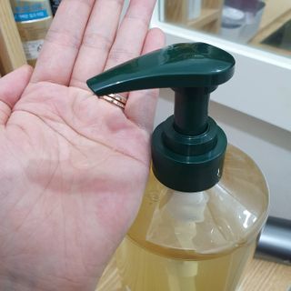라로지크 X4 스케일링 퍼퓸 샴푸 1,000mℓ — 5점을 준 리뷰어가 2021년 11월 올린 사용 사진