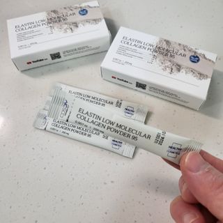 [유니자르] 엘라스틴 저분자 콜라겐95 7포 X 3EA   총 21포 — 4점을 준 리뷰어가 2022년 3월 올린 사용 사진