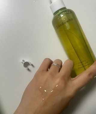 스킨큐어 산다화 순한 클렌징 동백 오일 200ml — 4점을 준 리뷰어가 2023년 3월 올린 사용 사진