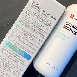 리더스코스메틱 리더스 카밍 바이오틱스 에센스 워터 — 4.5점을 준 리뷰어가 2021년 10월 올린 사용 사진