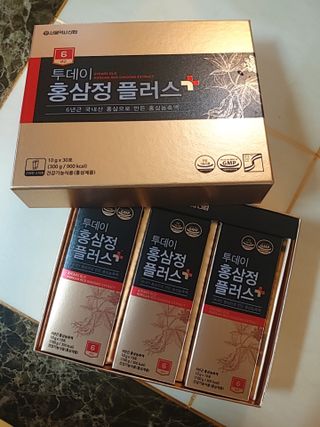 서울약사신협_투데이홍삼정플러스스틱_10g x 30포 — 5점을 준 리뷰어가 2021년 7월 올린 사용 사진