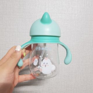 유비맘 트라이탄 코니빨대컵_컬러 랜덤 발송 — 5점을 준 리뷰어가 2021년 3월 올린 사용 사진