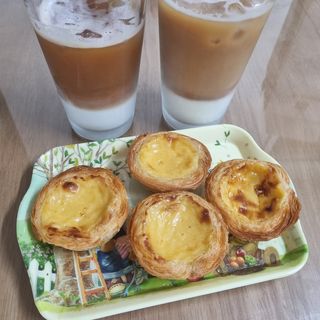디앙뜨 포르투갈 에그타르트 오리지널 맛+패션후르츠 맛 중 택1 — 5점을 준 리뷰어가 2021년 7월 올린 사용 사진