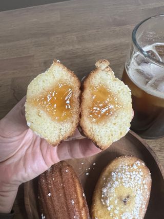 [메종콜리브리] 프랑스 마들렌 메종콜리브리 레몬 마들렌 2팩 — 4점을 준 리뷰어가 2022년 3월 올린 사용 사진